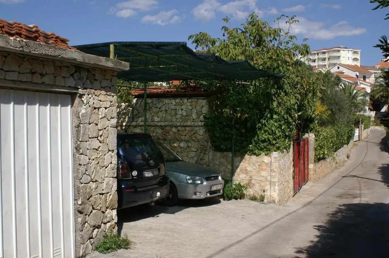 Apartments By The Sea Seget Vranjica, Trogir - 10438 Seget Donji 0*,